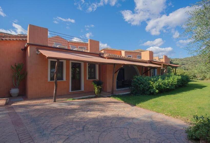 Quarto Deluxe, Felix Hotels   Galanias Hotel & Retreat