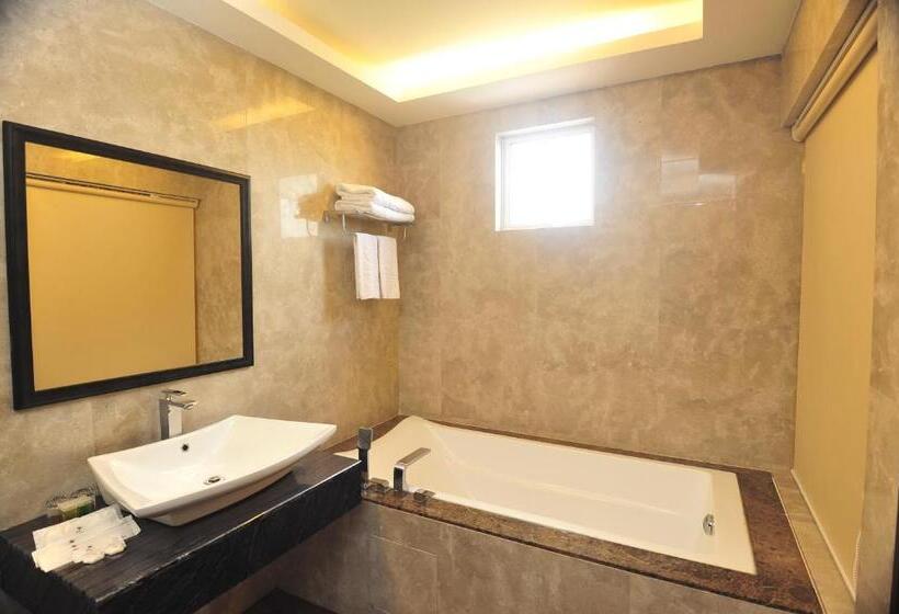 Premium Zimmer, Hallmark Crown