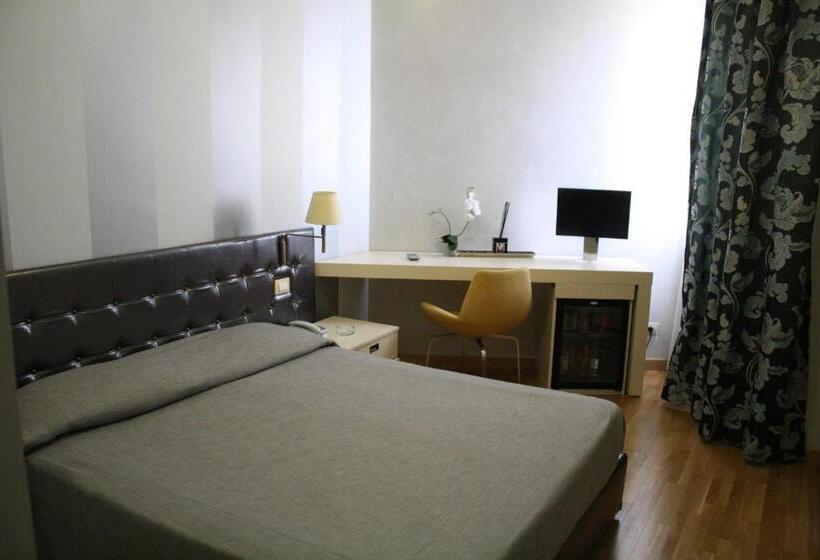 Quarto standard, San Francisco