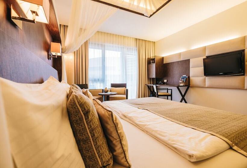 Номер Стандарт, St. Martins Therme & Lodge