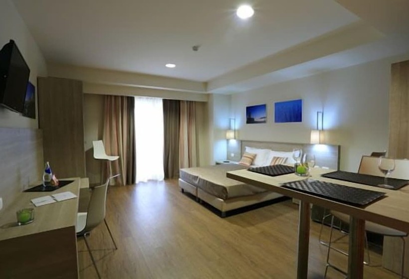 اتاق سوپریور چهار تخته, Turin Airport Hotel & Residence