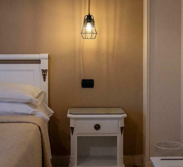 Quarto Estandar com Sacada, Villa Rosa Antico