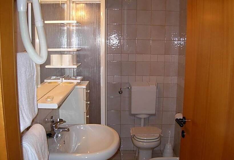 Номер Стандарт Трехместный, Ihr Residence Club Hotel Le Terrazze