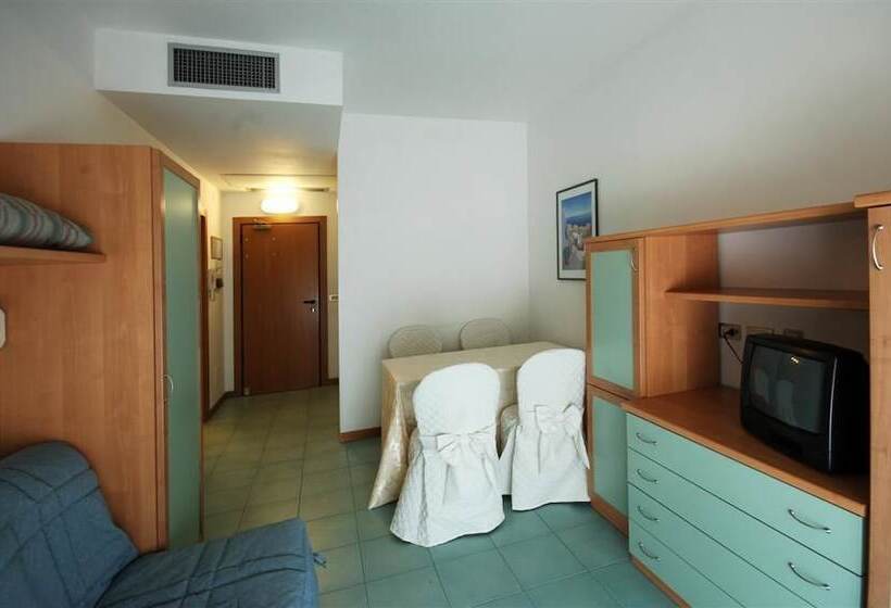 Семейный Номер, Ihr Residence Club Hotel Le Terrazze