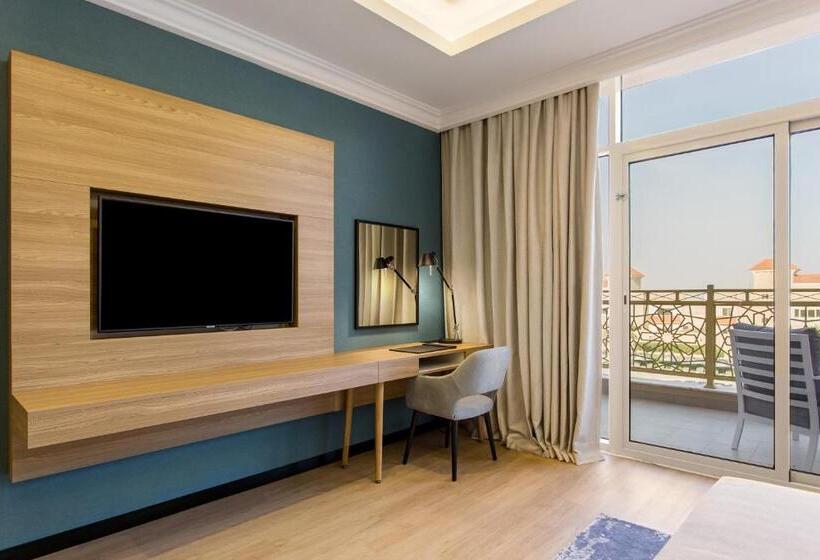 Люкс Дюплекс, Radisson Hotel Riyadh Airport