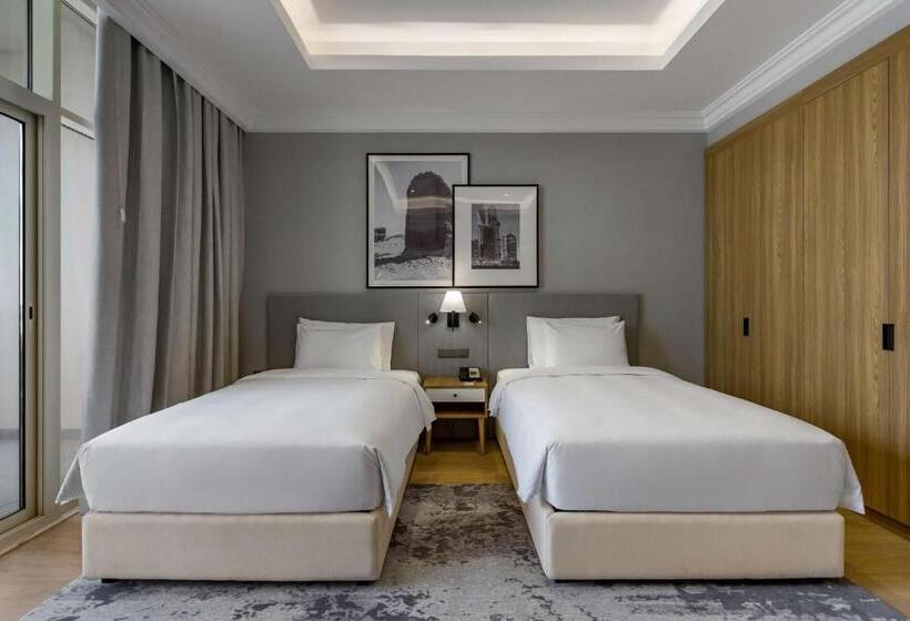 Люкс 2 Спальни, Radisson Hotel Riyadh Airport