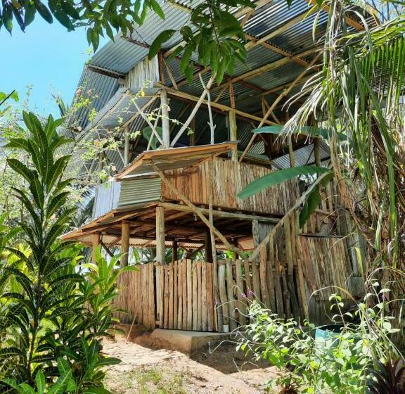 Семейное Бунгало, La Muñequita Lodge 2   Culture & Nature Experience