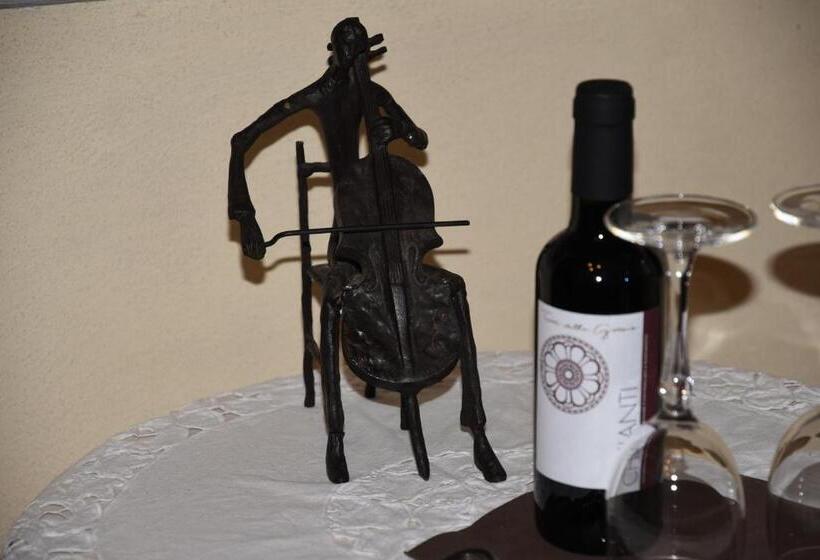 带大床的高级房间, Agriturismo Poggio Ai Legni