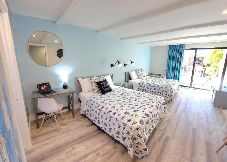 اتاق استاندارد با چشم‌انداز دریا, Satellite Motel