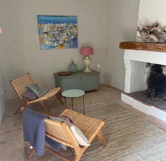 Apartamento 1 Dormitório Vista Jardim, Domaine Le Petit Hameau