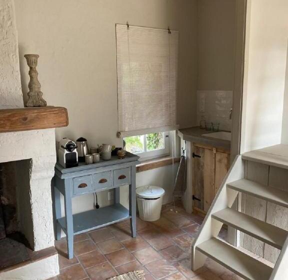 Apartamento 1 Dormitório Vista Jardim, Domaine Le Petit Hameau