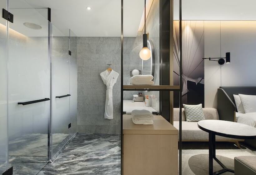 标准间带江景, Crowne Plaza Quanzhou Riverview, An Ihg