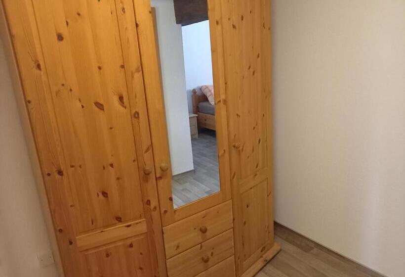 Номер Стандарт, Wollröder Krug