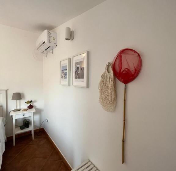 Standard room with outdoor bath, Pizzo Central House