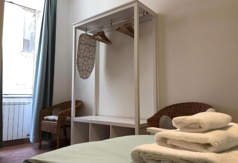 침실 1개 발코니 아파트, Pizzo Central House