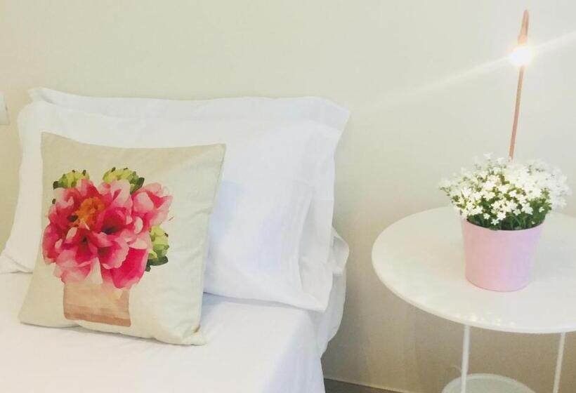 스탠다드 발코니 룸, Flowers Sweet Rooms B&b