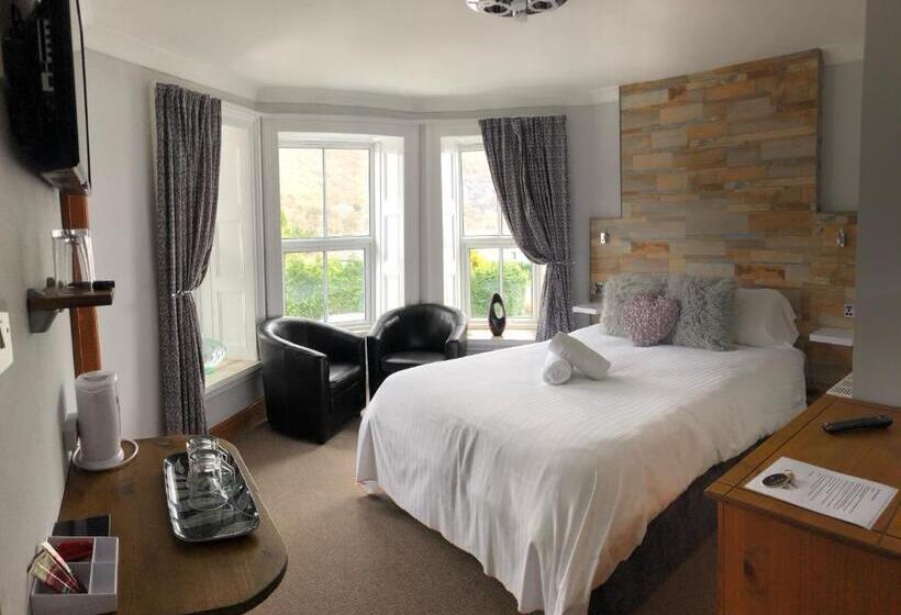 Номер Стандарт Вид на Озеро, Alpine Lodge Guest House