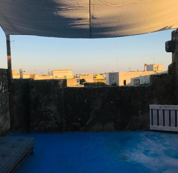 ‫غرفة فردية مزودة بتراس, Chicchisanti