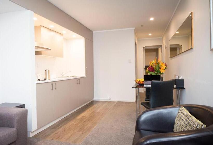 Апартаменты 1 Спальня, Quest On Johnston Serviced Apartments