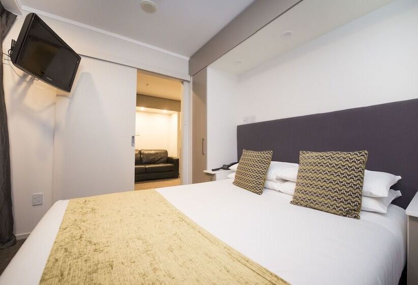 Апартаменты 2 Спальни, Quest On Johnston Serviced Apartments