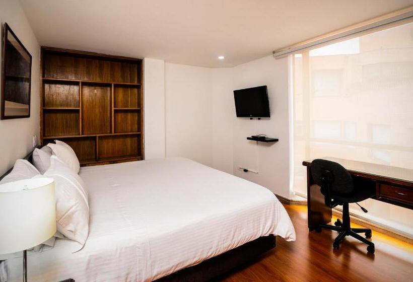 Апартаменты 2 Спальни, Travelers Fontana Plaza