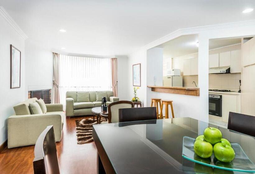 Апартаменты 2 Спальни, Travelers Fontana Plaza