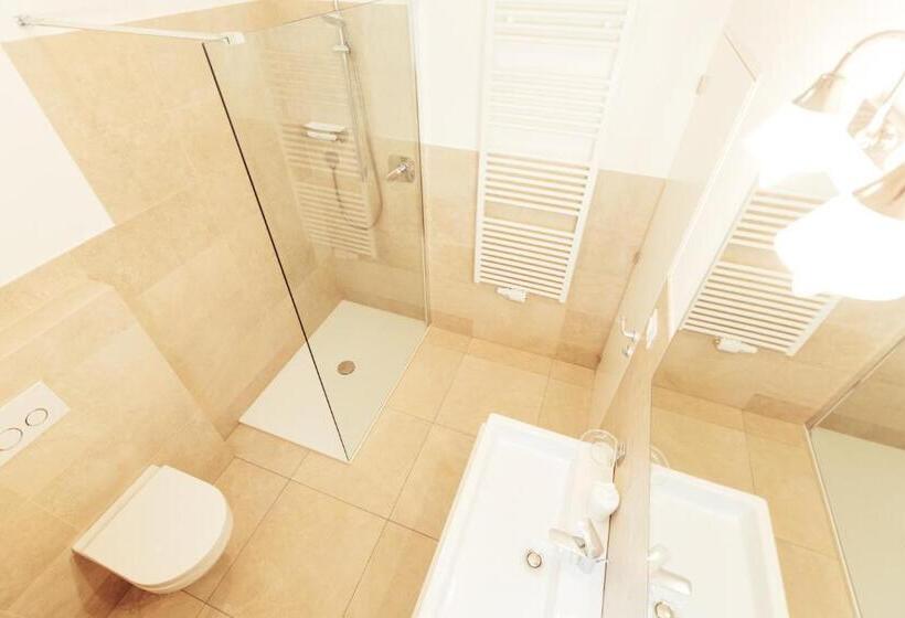 Номер Стандарт, Amplatz 1523   B&b And Suites