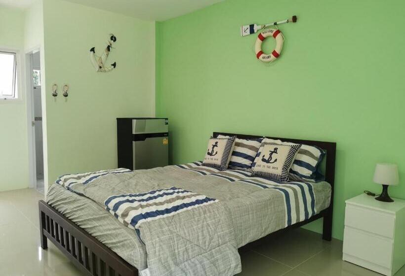 اتاق استاندارد, Hero Phuket