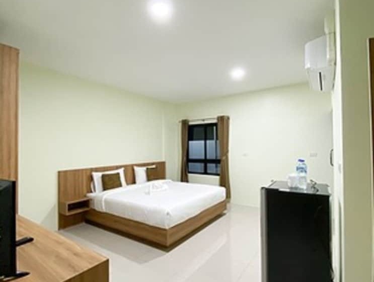 اتاق استاندارد, Hero Phuket