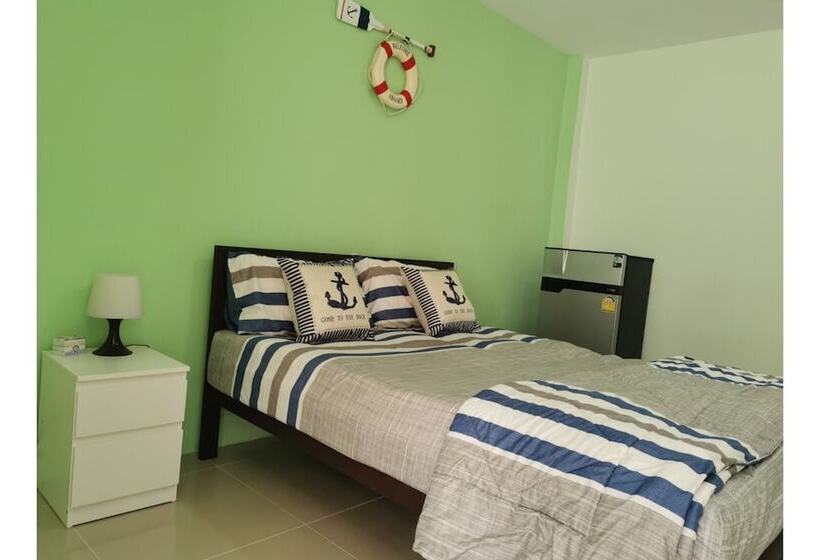 اتاق استاندارد, Hero Phuket