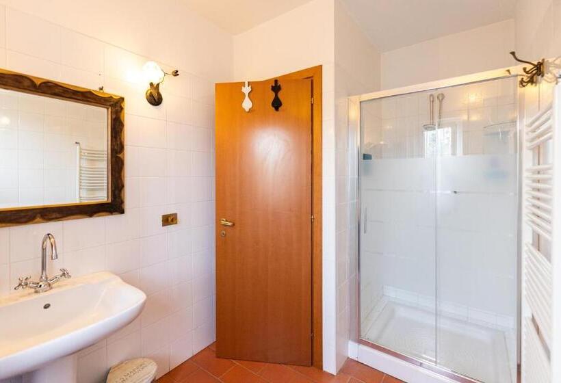 غرفة قياسية مزوَّدة بتراس, La Tana Delle Stelle B&b Di Charme E Relax