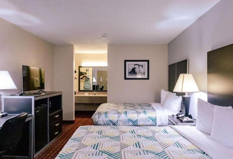 חדר קלאסי לארבעה, Motel 6 Nacogdoches, Tx
