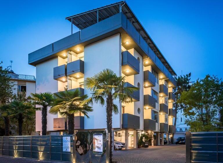 套房配有游泳池, Costa Rica Bibione Spa