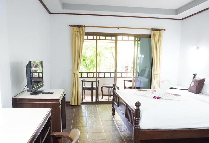 Номер Стандарт Вид на Бассейн, Lamai Inn 99 Bungalows