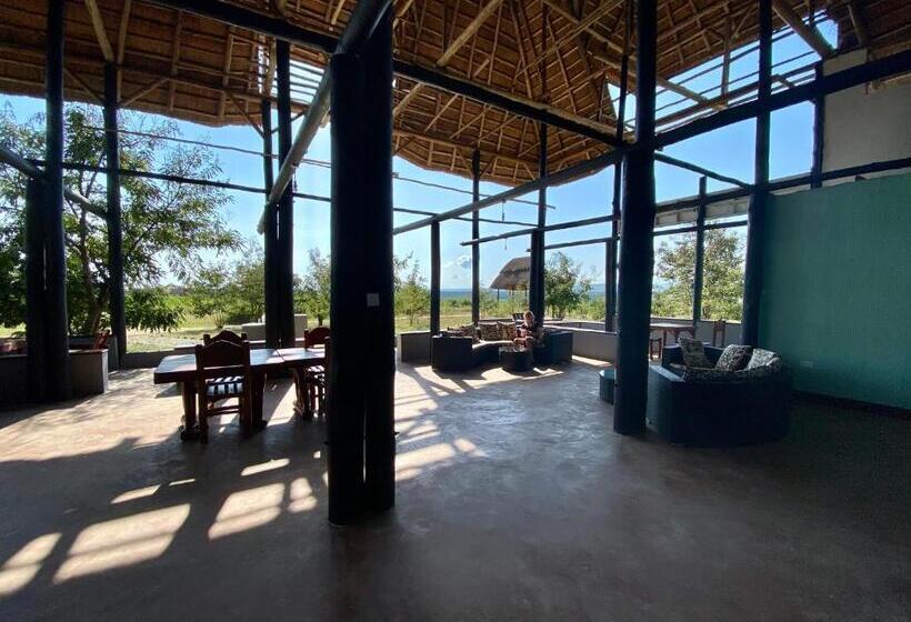اتاق لوکس, Enshama Game Lodge And Campsite