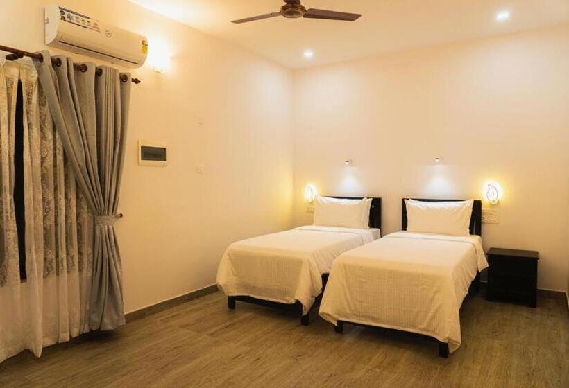 اتاق لوکس با چشم‌انداز دریا, The Marine Pride Beach Resort & Spa
