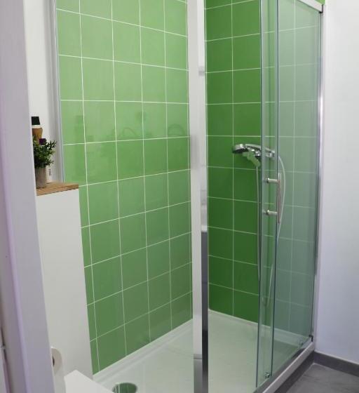 Номер Стандарт, Chambres Chez L Habitant Córdoba Et Lhassa