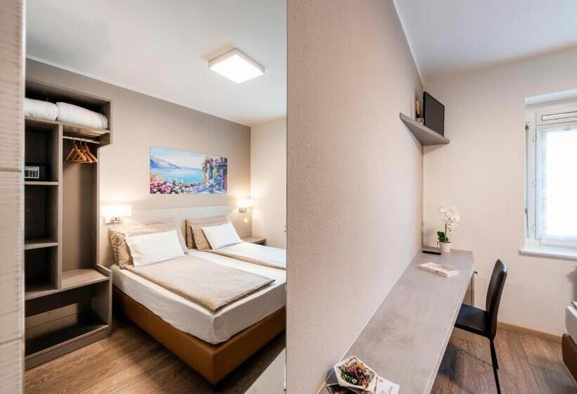 Номер Стандарт, Albergo Ristorante Svizzero