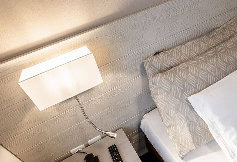 标准单人间, Albergo Ristorante Svizzero
