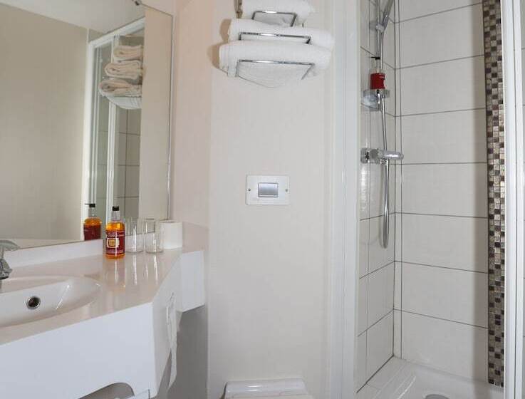 Семейный Номер, The Originals City, Hôtel Mulhouse Est