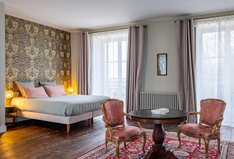 Family Suite, Château De Charnizay