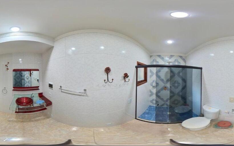 Семейный Номер, Mansão Dubai