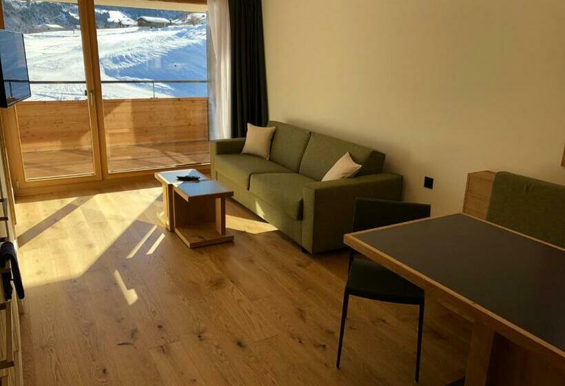 带1个卧室的带阳台的公寓, Catrina Resort