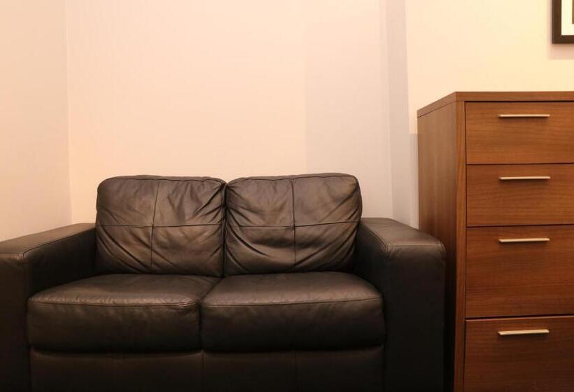 Студия Стандарт, Charming & Stylish Studio On Beacon Hill #3