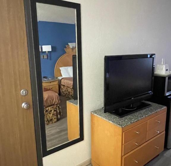 Номер Стандарт, Express Inn Junction City