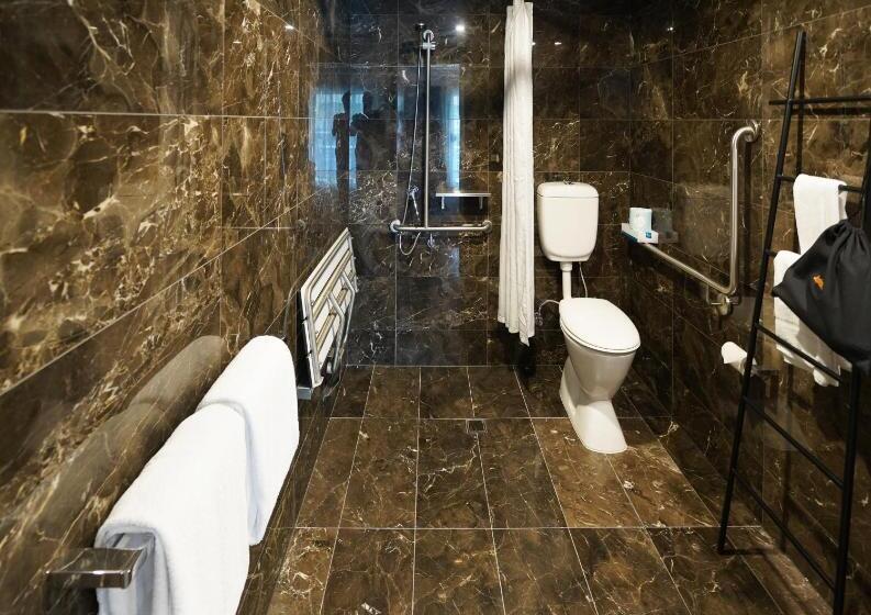 장애인을 위한 스탠다드 룸, Jephson Hotel & Apartments