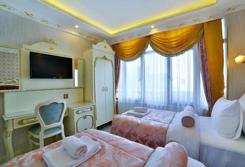 اتاق استاندارد با چشم‌انداز دریا, Nayla Palace Hotel Special Category