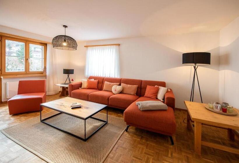 Апартаменты 2 Спальни, Sportlodge Klosters
