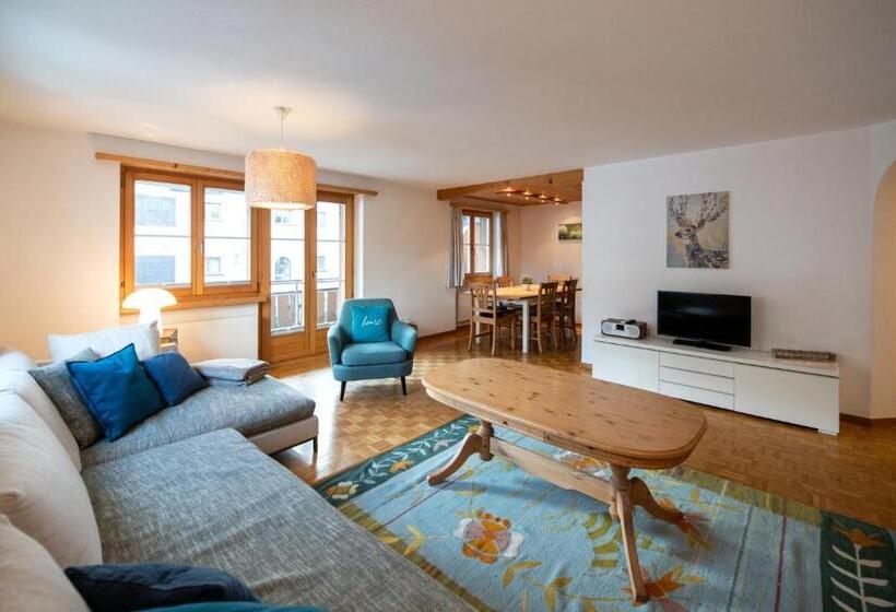 Апартаменты 3 Спальни, Sportlodge Klosters