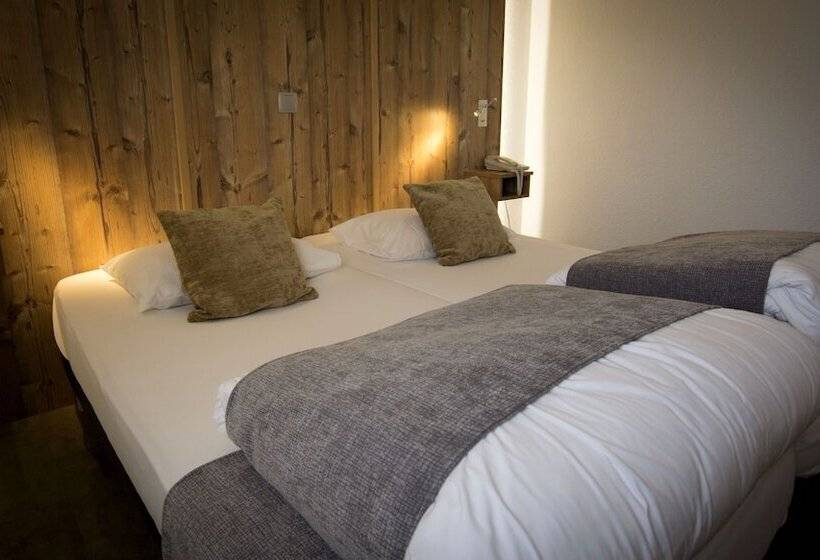 Номер Стандарт, Logis Hotel Des Cépages